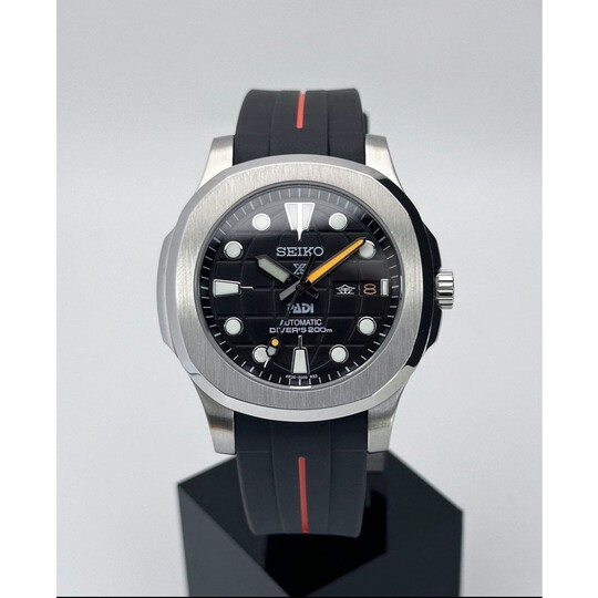 Custom Seiko Mod • BlackOrange Globe PADI Nautilus • 42mm